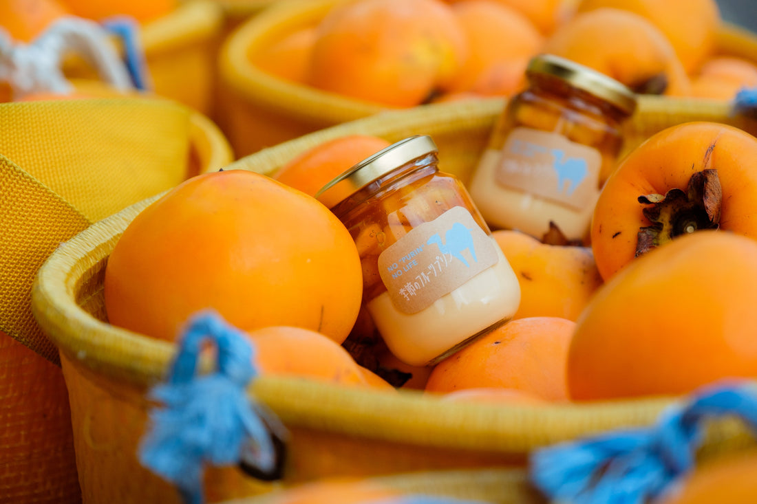 今年も季節限定フルーツプリン”花御所柿プリン”を発売中！！